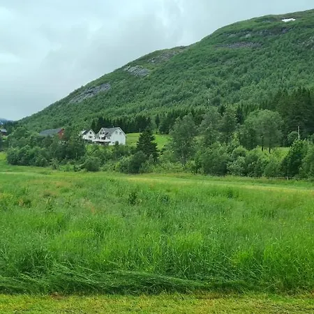 Among The Pearls Of Norway בית נופש